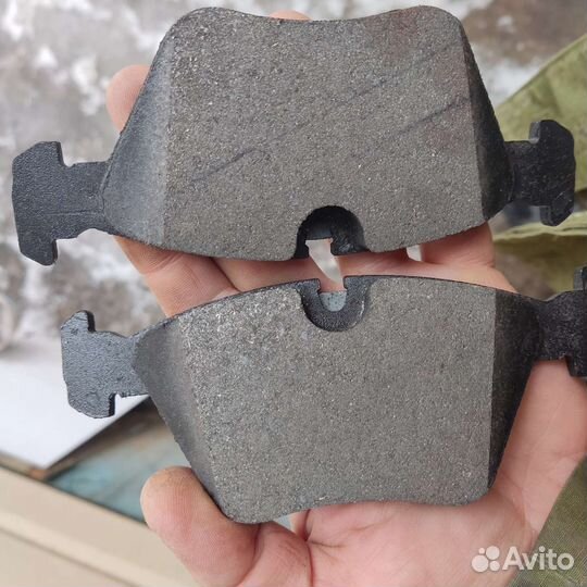 Тормозные колодки BMW