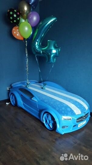 Кровать машина