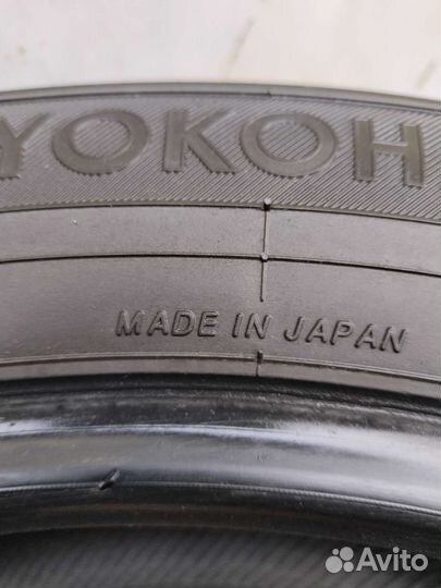 Yokohama A349 215/60 R17