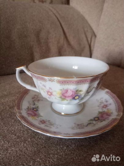 Заварочный чайник(латунь)чайные пары(фарфор)