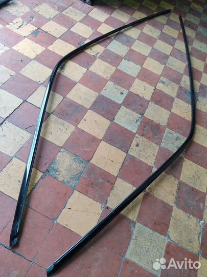 Молдинги наружные накладки bmw e34