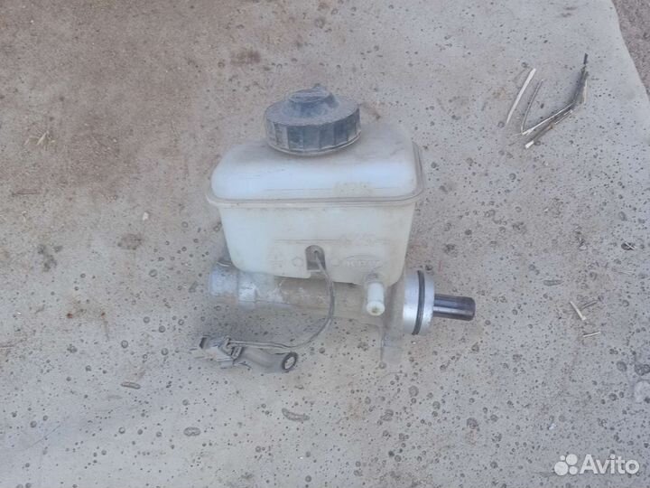 Цилиндр главный тормозной Chery Amulet A15