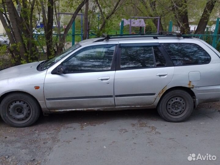 Nissan Primera 2.0 AT, 2001, 339 000 км