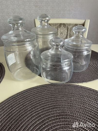 Емкость для сыпучих продуктов