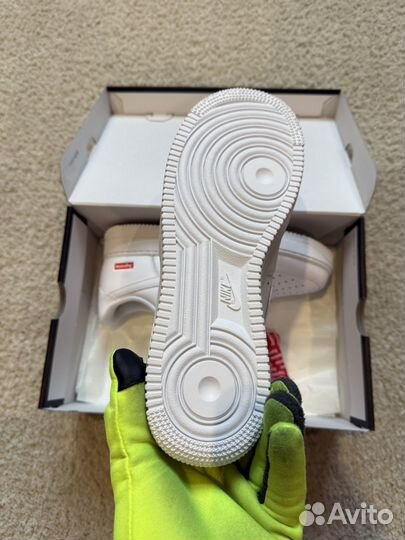 Supreme x Nike Air Force 1 Low Оригинал