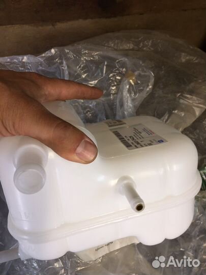 Бачок расширительный Chevrolet Lacetti