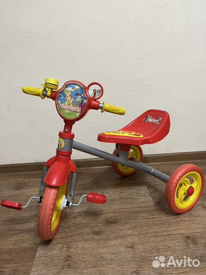 Детский трехколесный велосипед