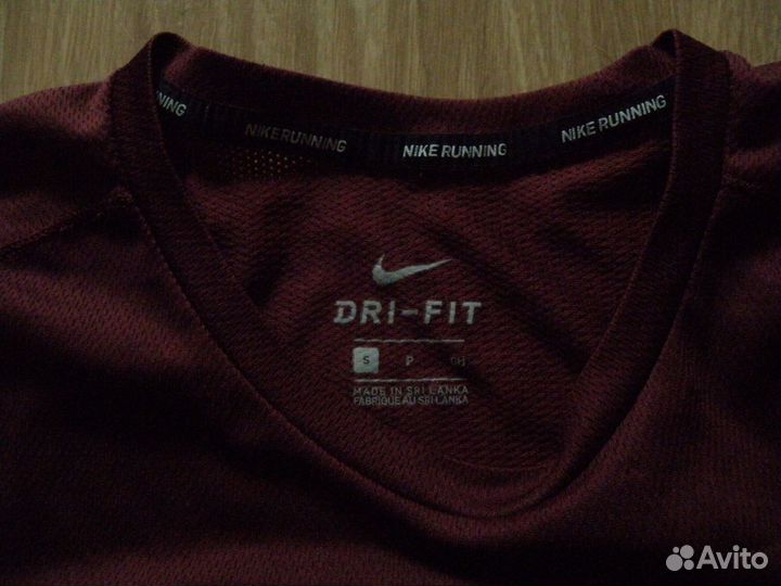 Футболка Nike S размер