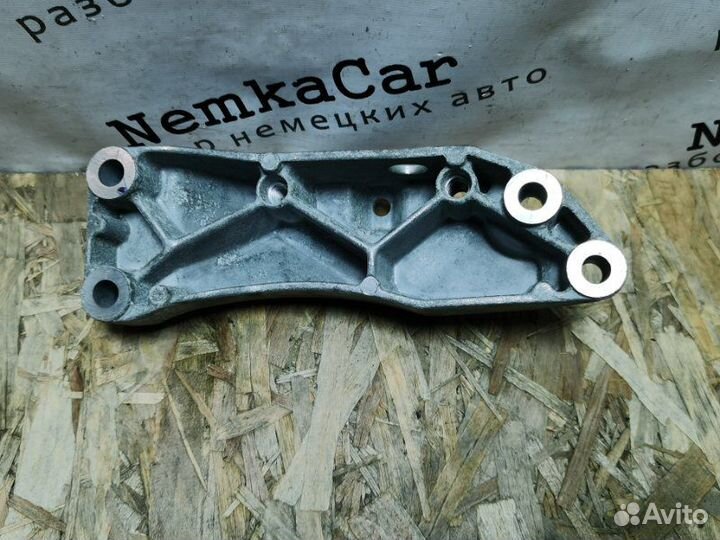 Кронштейн кпп Volkswagen Passat Us Nms R-Line Usa