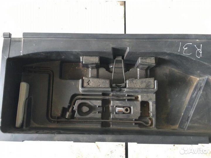 Ящик для инструментов Lexus Rx-300/330/350/400H