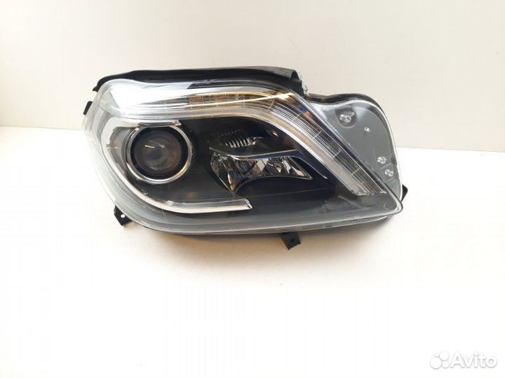 Фара правая Mercedes-Benz Gl-Class X166 2012-2016