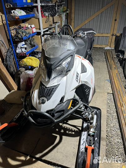 Продам снегоход