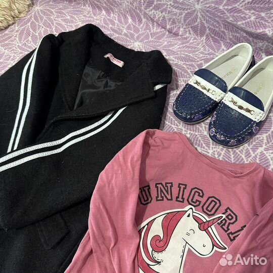 Отдам вещи на девочку 5л