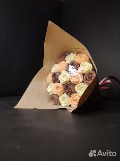Шоколадные Розы - 19 шт в Букете
