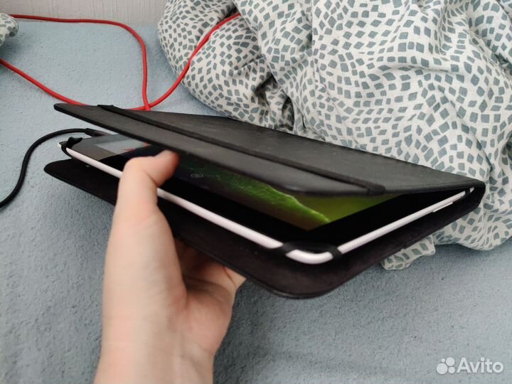 Планшет Asus me302c