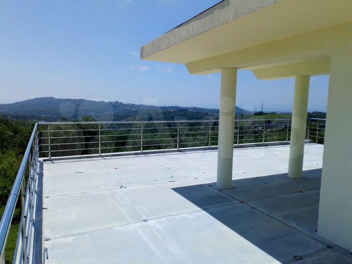 Дом 280 м² на участке 5 сот.