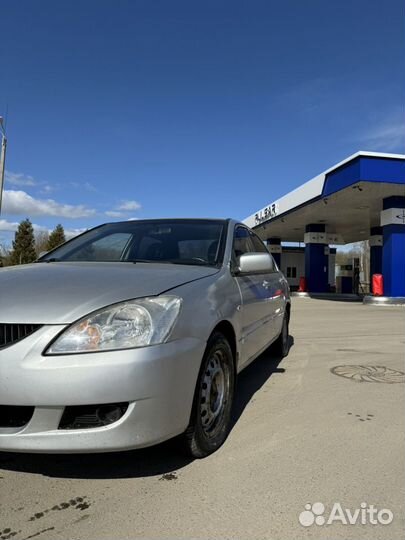 Mitsubishi Lancer 1.6 МТ, 2005, 230 000 км