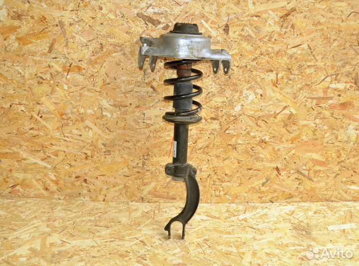 Амортизатор передний правый Audi Q5 8RB 2008-2017