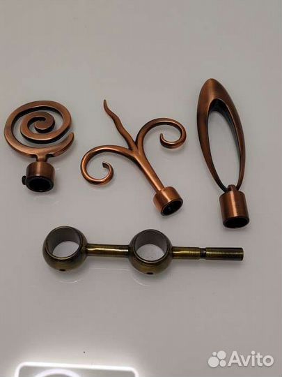 Кронштейн для карниза для штор. Заглушки