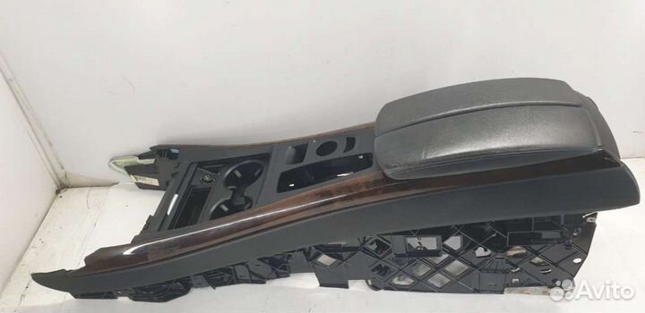 Подлокотник bmw x5 e70 (2007 - 2013) 4.8 6844136