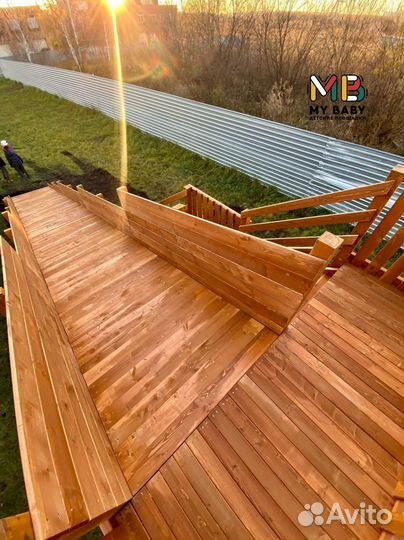 Зимняя деревянная горка Snow Fox, скат 10 м