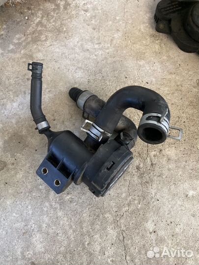 Маслоотделитель (сапун) SsangYong Rexton 2.7