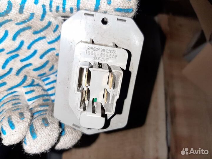 Резистор отопителя (печки) Land Rover Sport 1