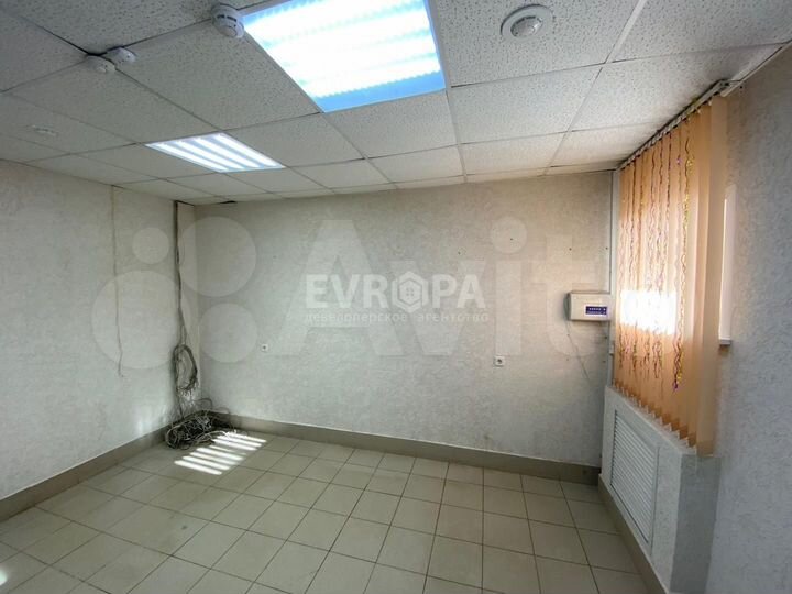 Офис 37 и 16 м²