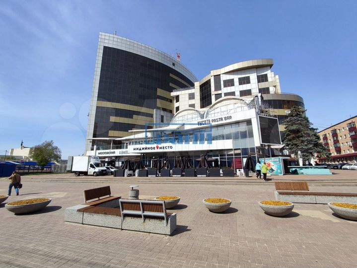 Помещение в центре города, 1055 м²