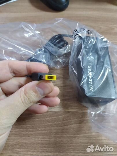 Блок питания для ноутбука Lenovo 20v,прямоугольный