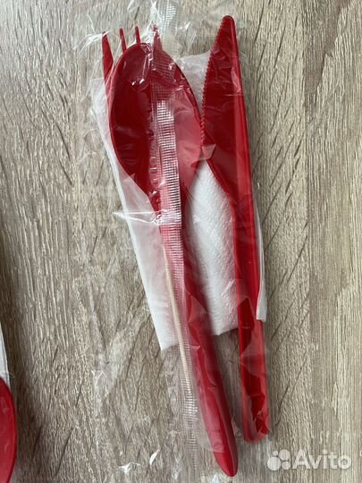 Одноразовая посуда пакетом