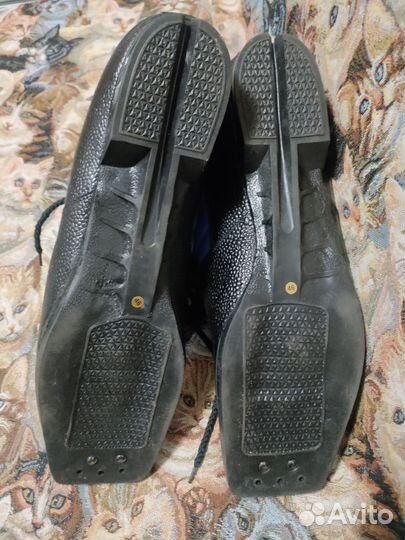 Лыжные ботинки классические 45