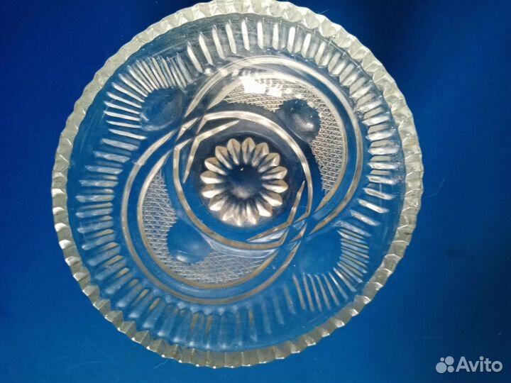 Ваза из хрусталя