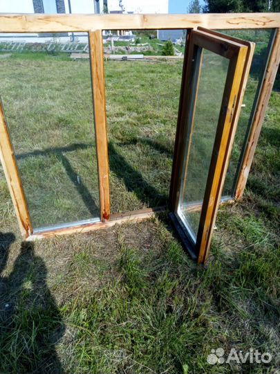 Деревянные окна с стеклопакетом бу 1500*1200