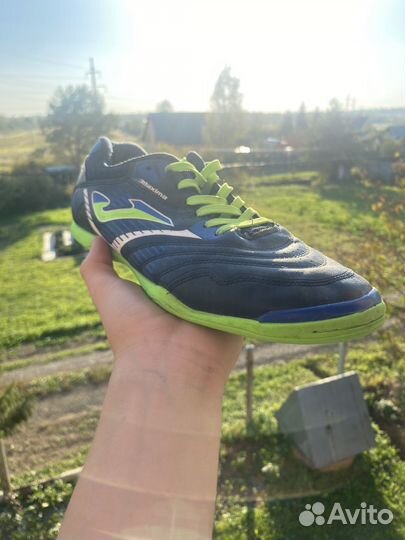 Футбольные бутсы joma