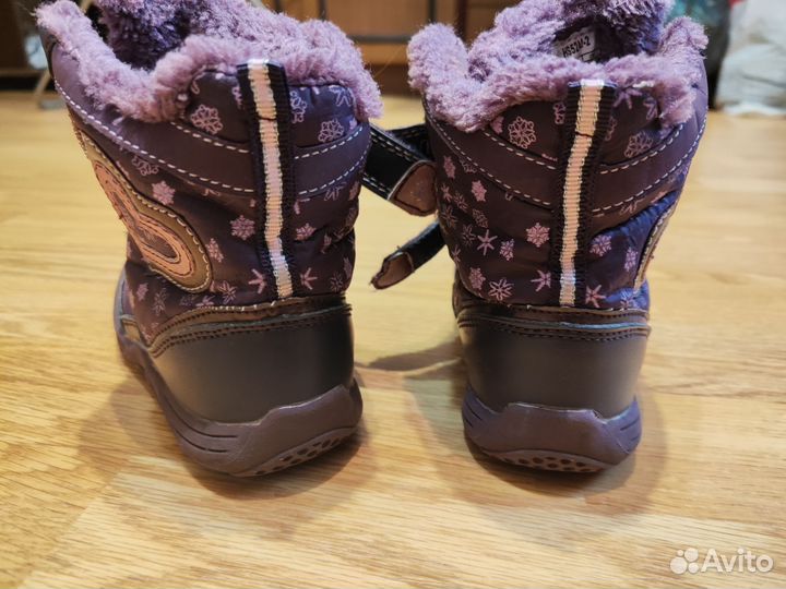 Ботинки утеплённые на девочку р 27 (стелька 17 )