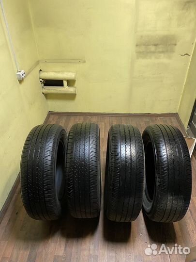 Bridgestone Dueler H/L 33 235/65 R18 106V