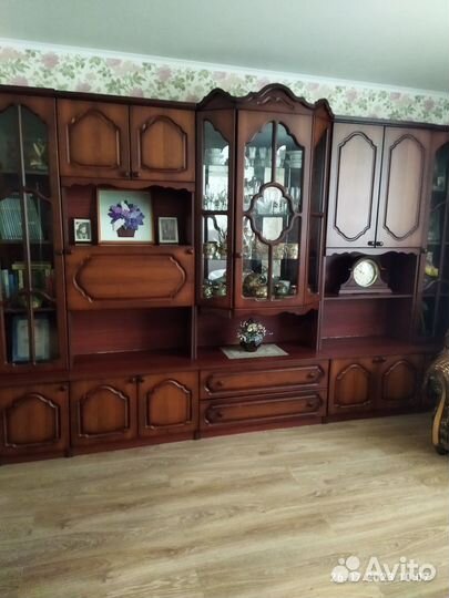 Стенка в гостиную