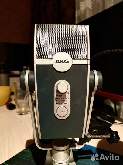 Микрофон Akg lyra