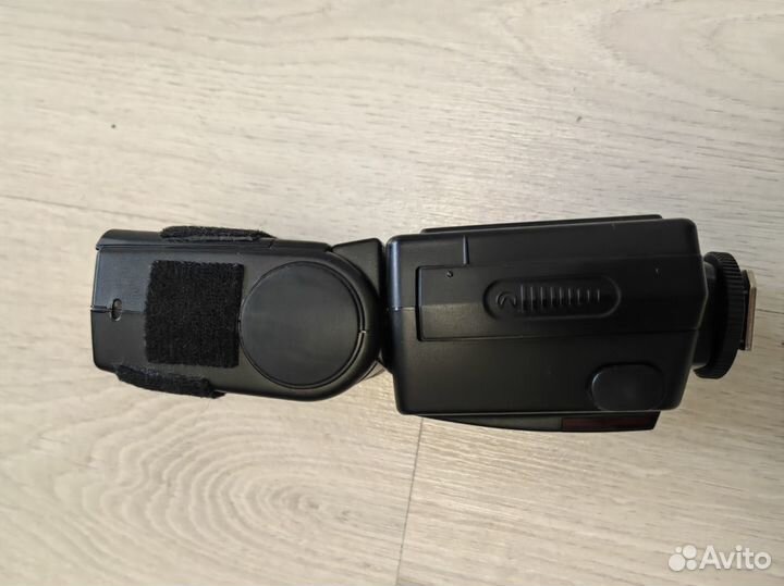Yongnuo YN468-II Speedlite