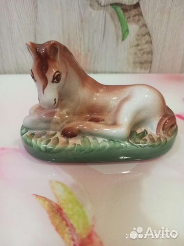Фигурка лошади
