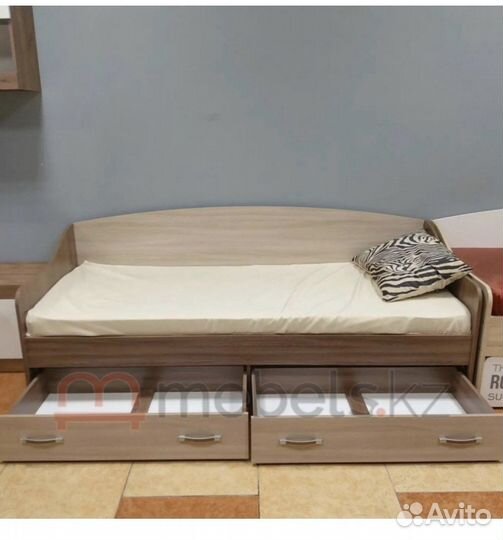 Кровать детская