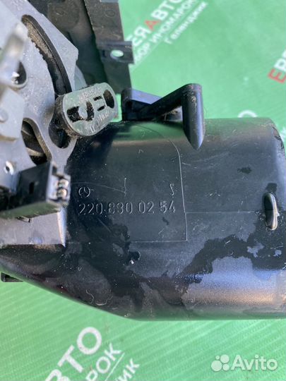 Дефлекторы воздушные правый левый Mercedes W220