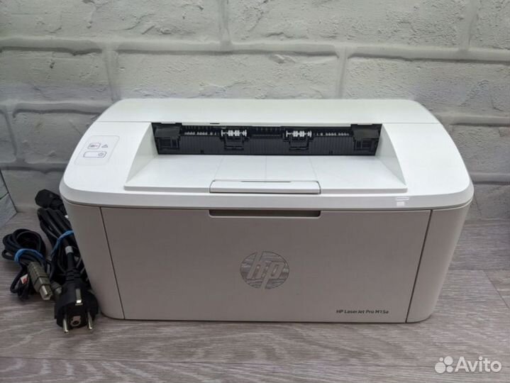Принтер HP LaserJet Pro M15a, белый