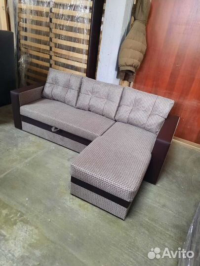 Угловой диван