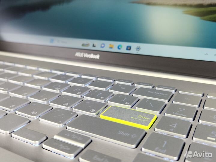 Asus Vivobook S15 i5 1135G7 8GB RAM 512GB SSD