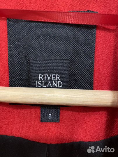 Жилет River Island