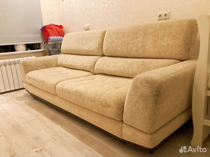 Диван фабрики 8 марта