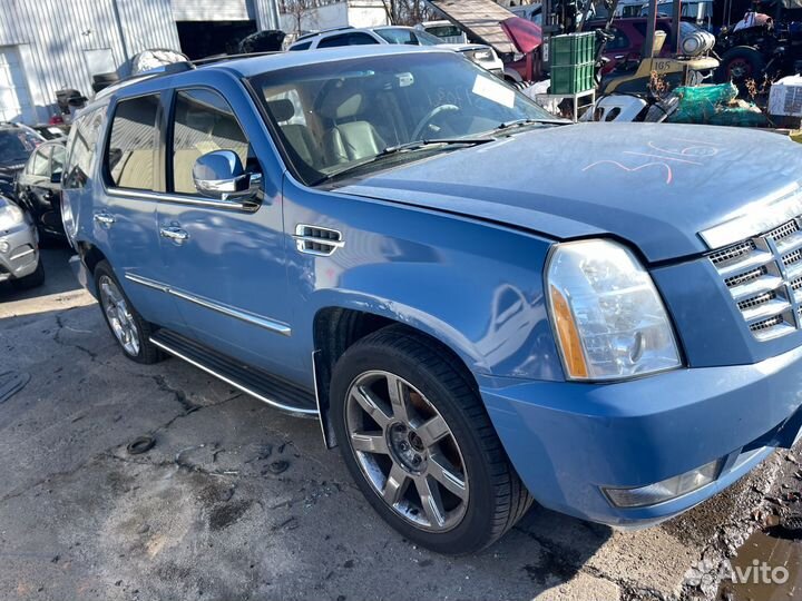 Разбор Cadillac Escalade III 6.2 2007