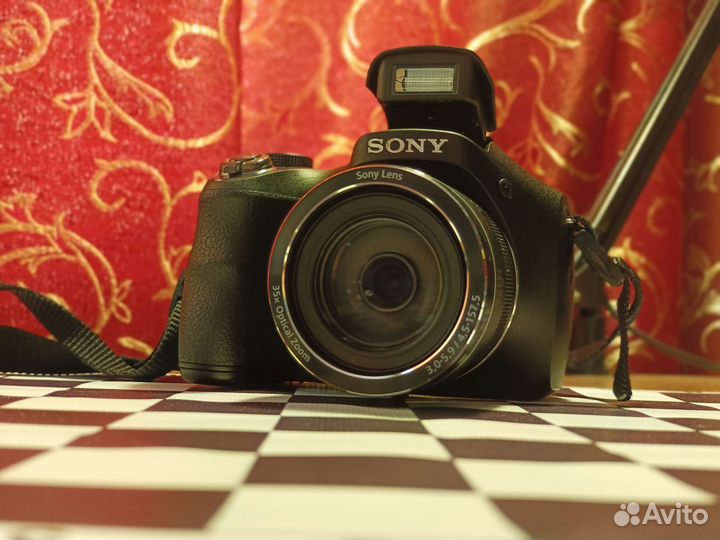 Компактный цифровой фотоаппарат sony